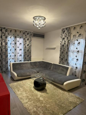 Mimi Apartman